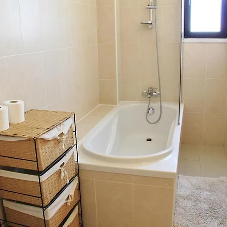 Ria Court For 3 Persons * Λάρνακα